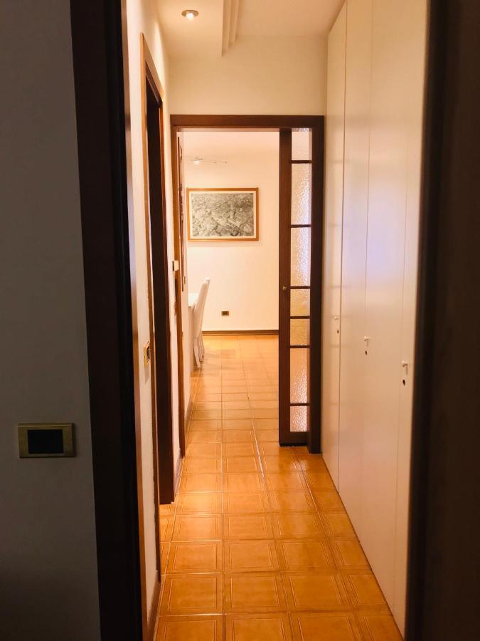 Casa Martini Piazza Erbe Apartment Verona Luaran gambar